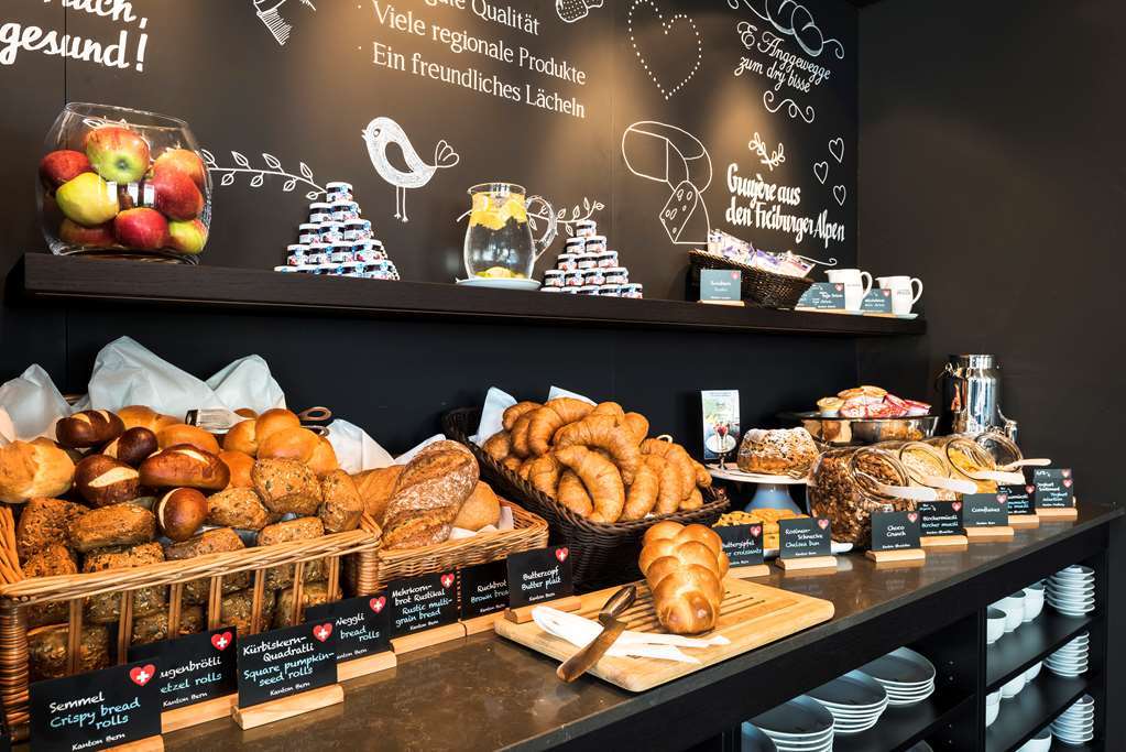 Motel One Bonn-Beethoven Restaurant photo